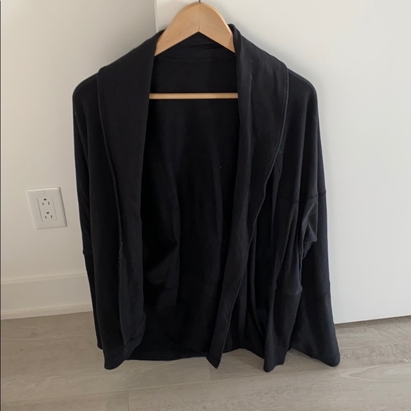 Lululemon Black Wrap Sweater - Picture 1 of 2